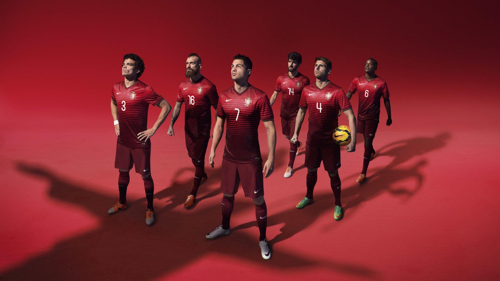 中超联赛第15轮，上海海港3-1逆转山东泰山，武磊梅开二度领跑射手榜